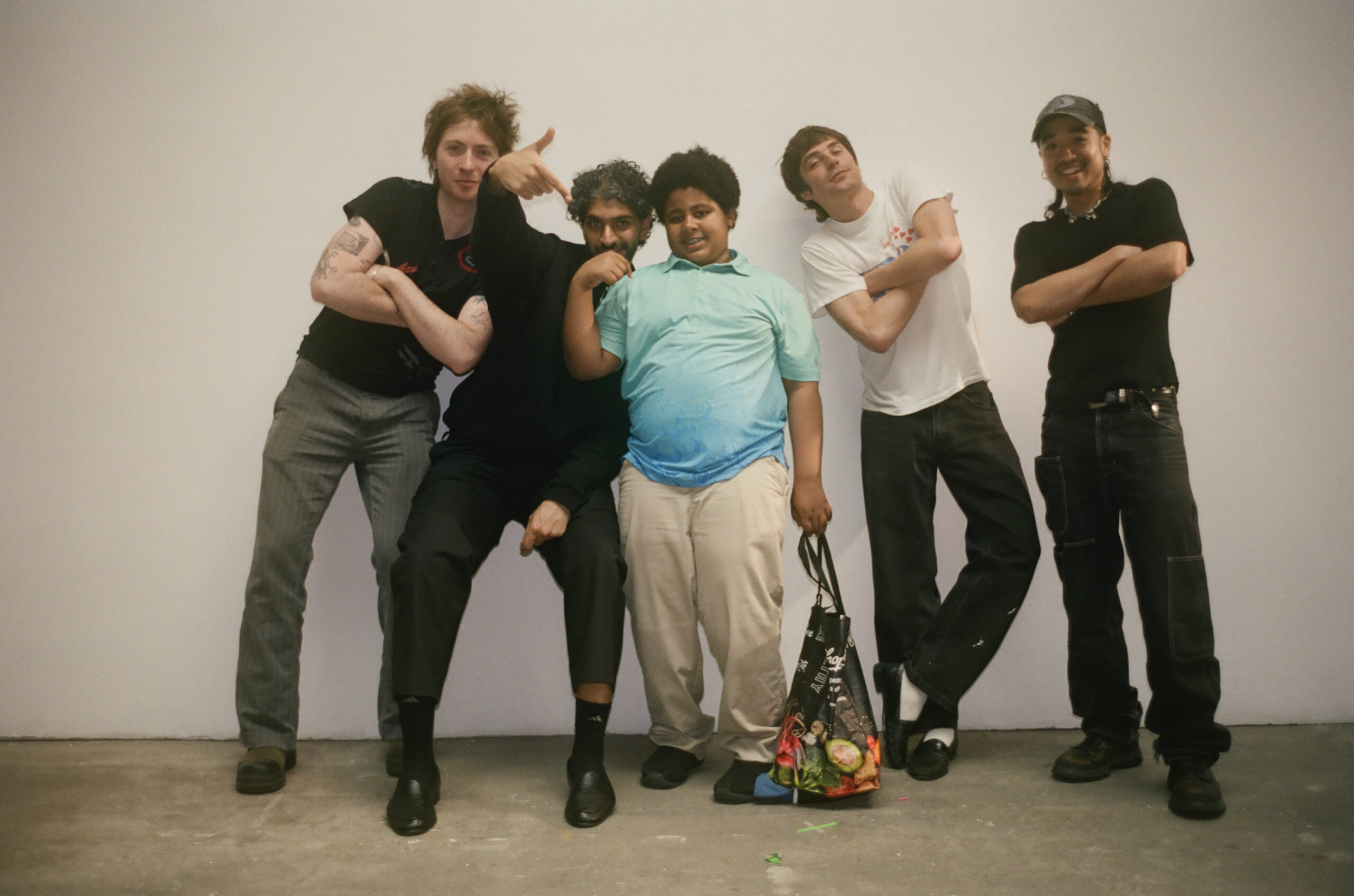 LISTEN: Saudi Oil Craft Explosive & Refreshing Post-Punk on “Hair in My Shower Drain”