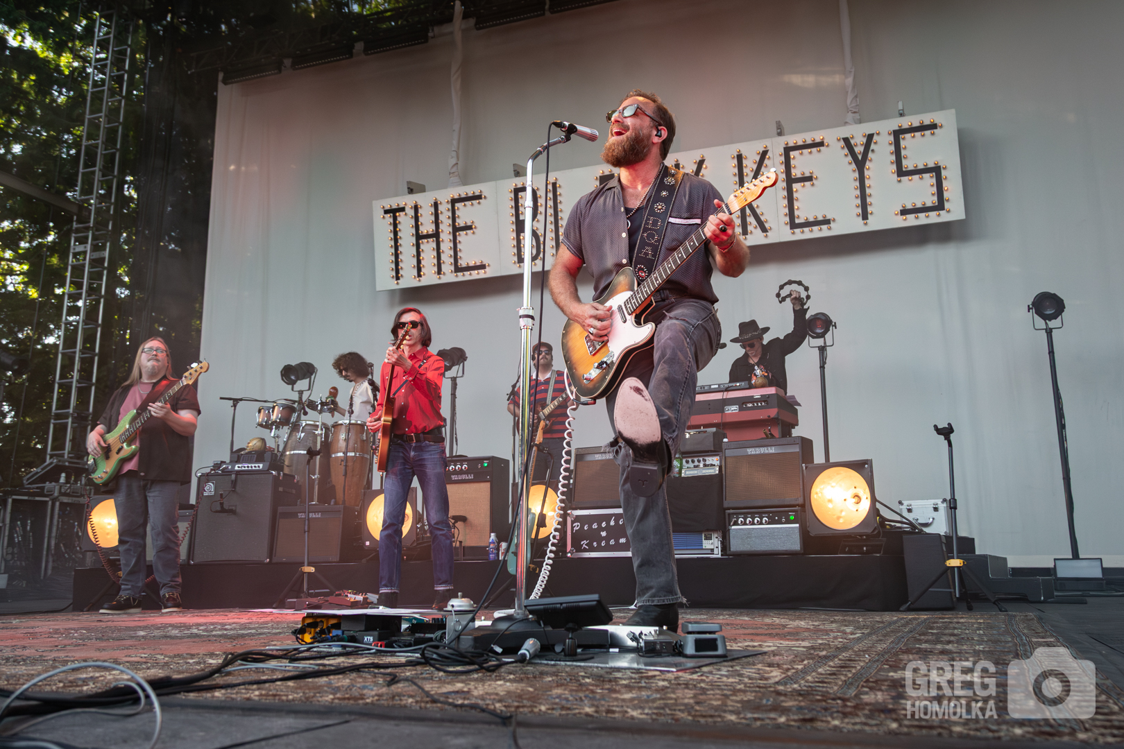 The Black Keys Balance Arena-rock Hits and Vintage Cool Blues Numbers at Edgefield in Troutdale, OR (SHOW REVIEW/PHOTOS)