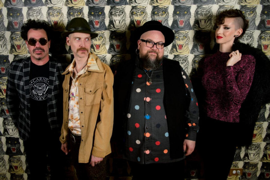 The Claudettes’ ‘Garage Glamour’ Is Charming Mix Of Grit & Grace (ALBUM REVIEW)
